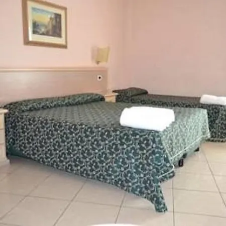 Hotel Wave Acireale