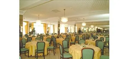 Hotel Wave Acireale