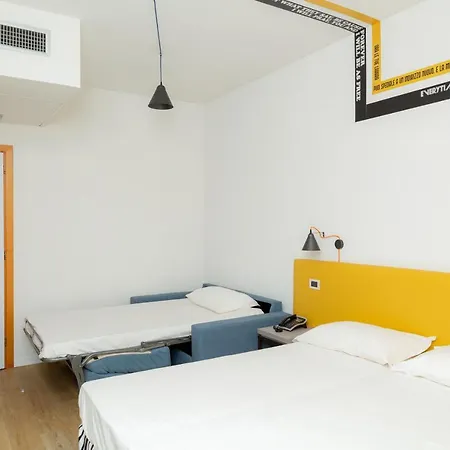 Hotel Wave Acireale