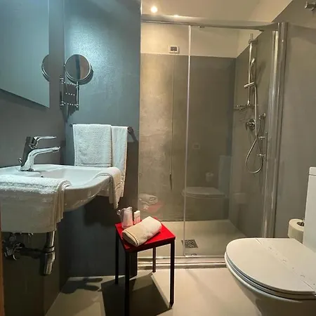 Hotel Wave 4*