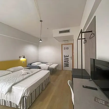 Hotel Wave 4*