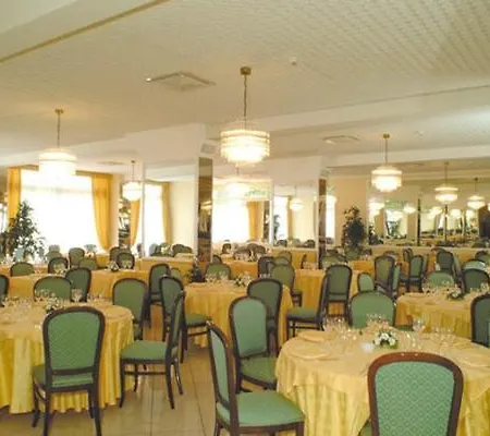 Wave Hotel 4*
