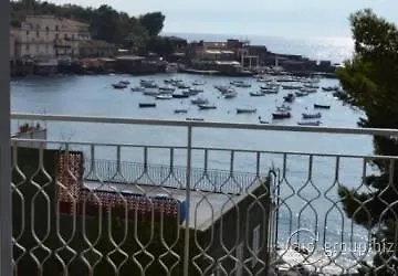 Hotell Wave Acireale